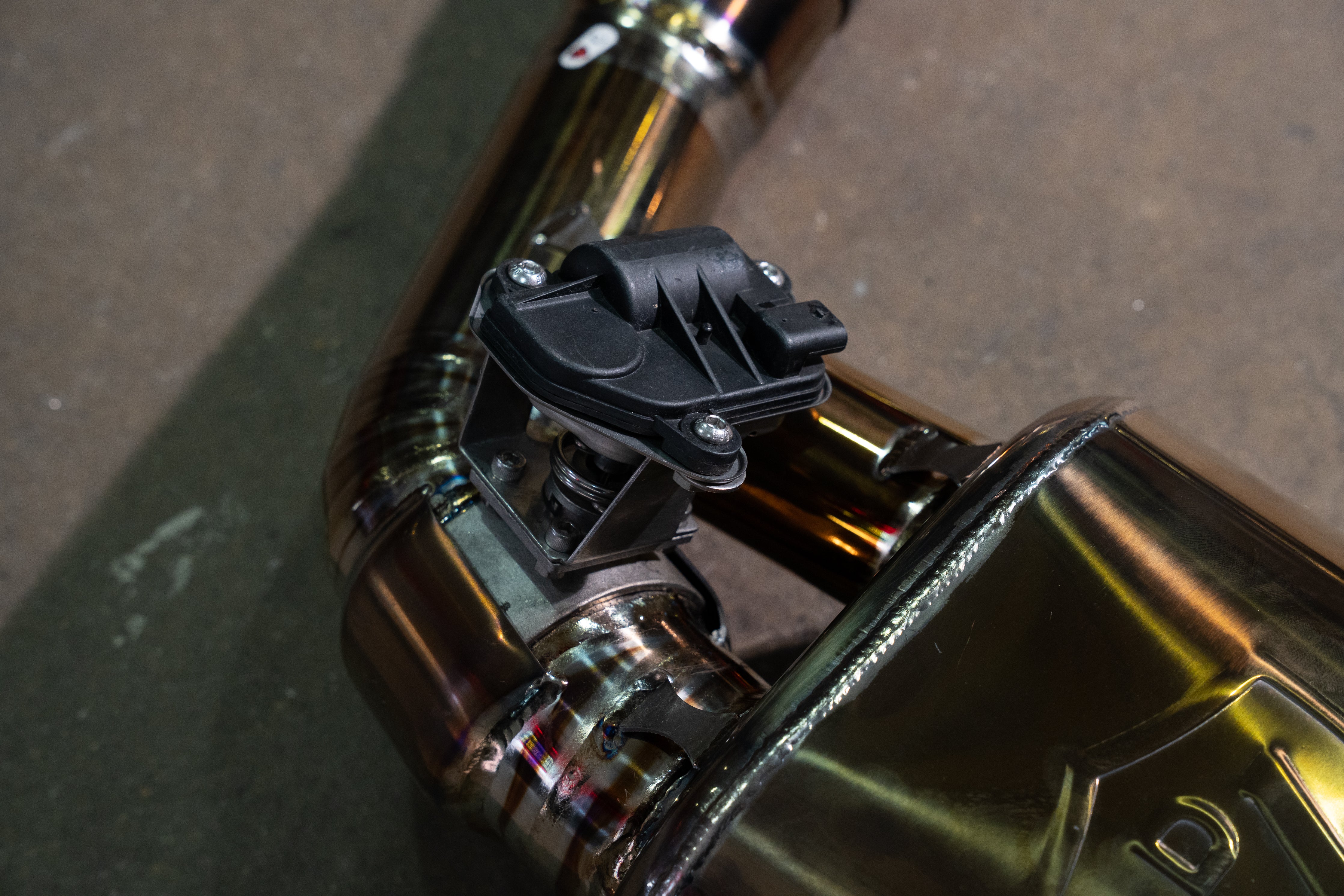 Ford Mustang GT S550 Valved Sport Exhaust System - Image 22