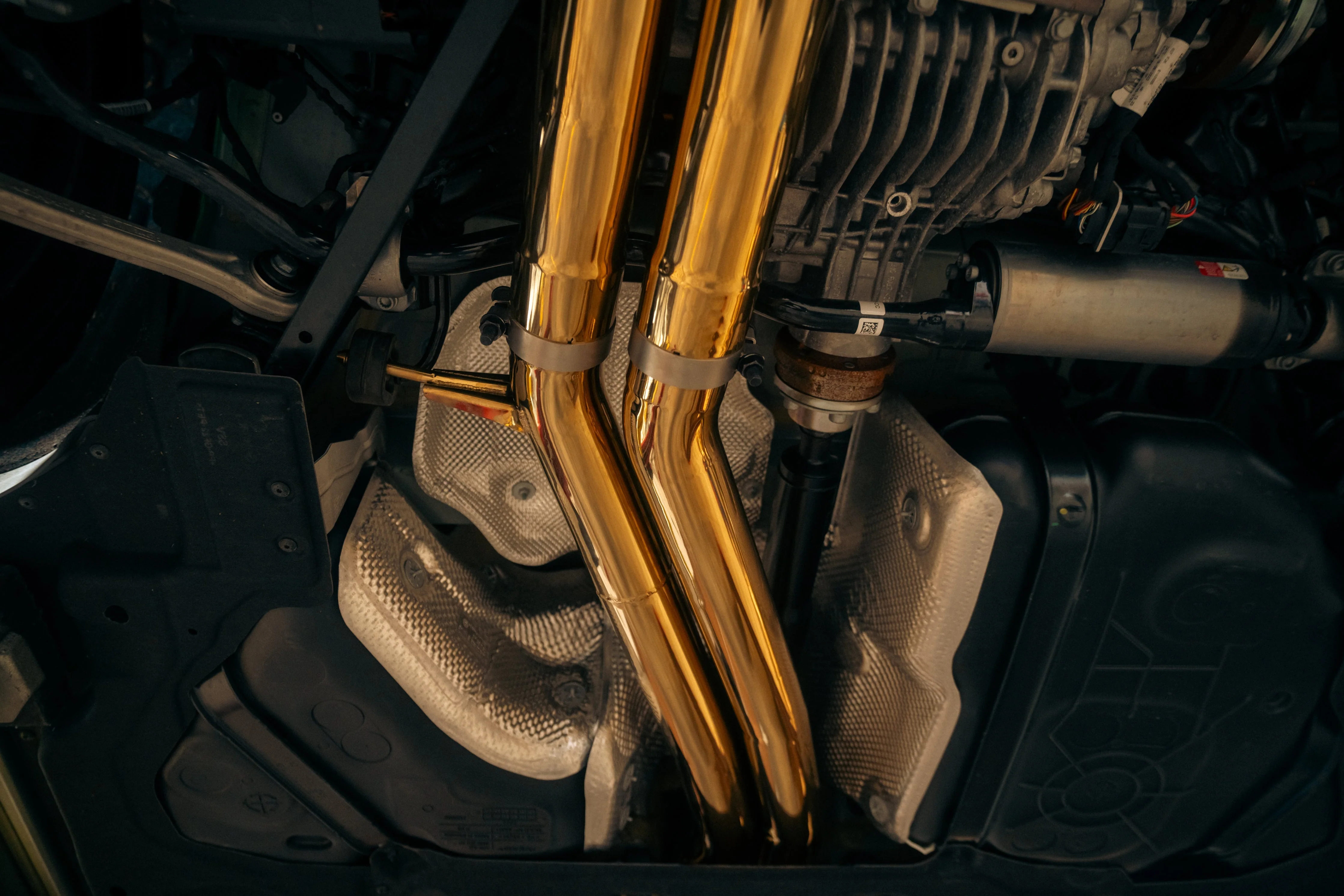 AUDI RSQ8 Valved Sport Exhaust system - Image 25