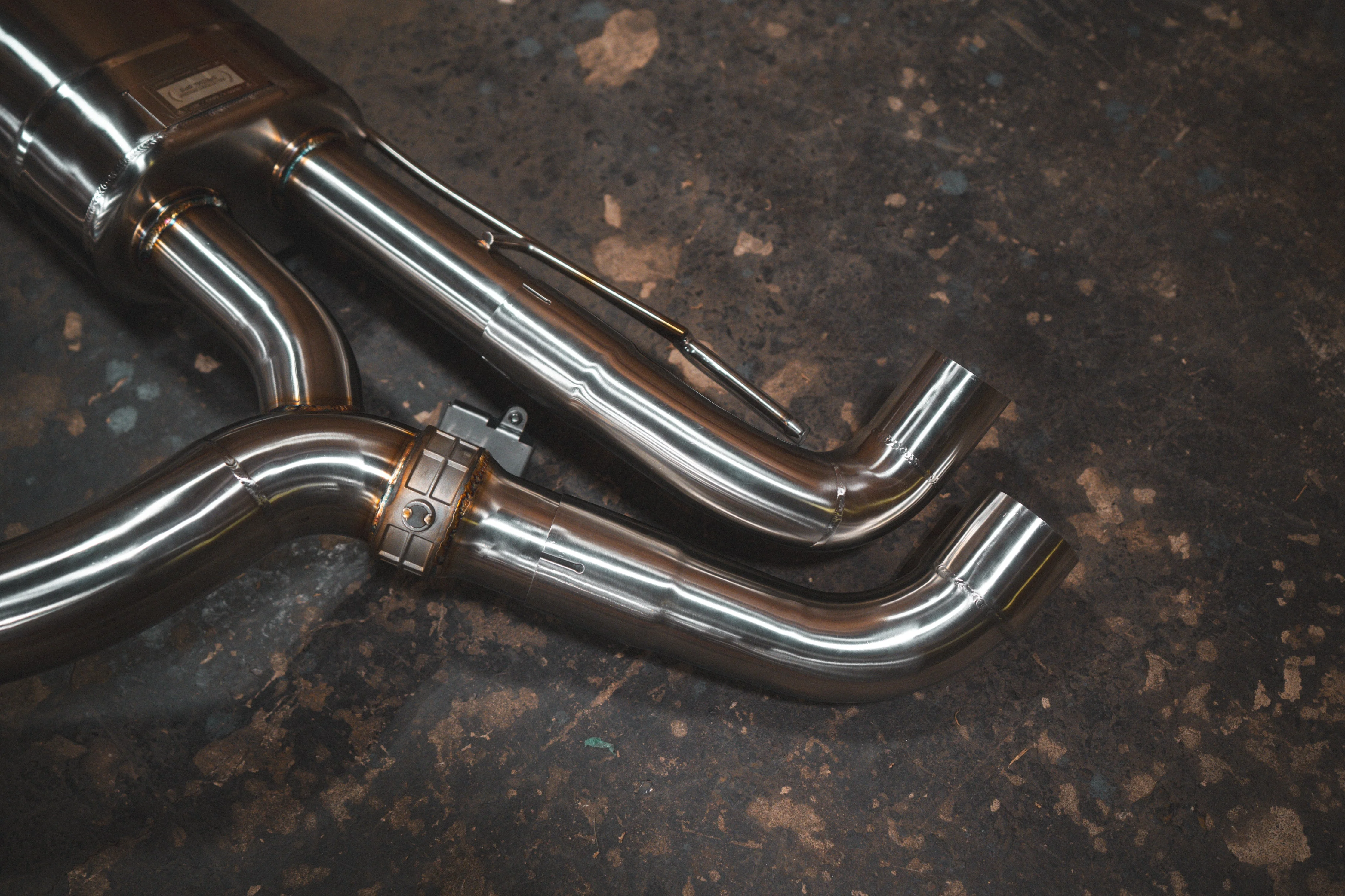 BMW Alpina XB7 / X7 M50i / X7 M60i  Valved Sport Exhaust System - Image 15