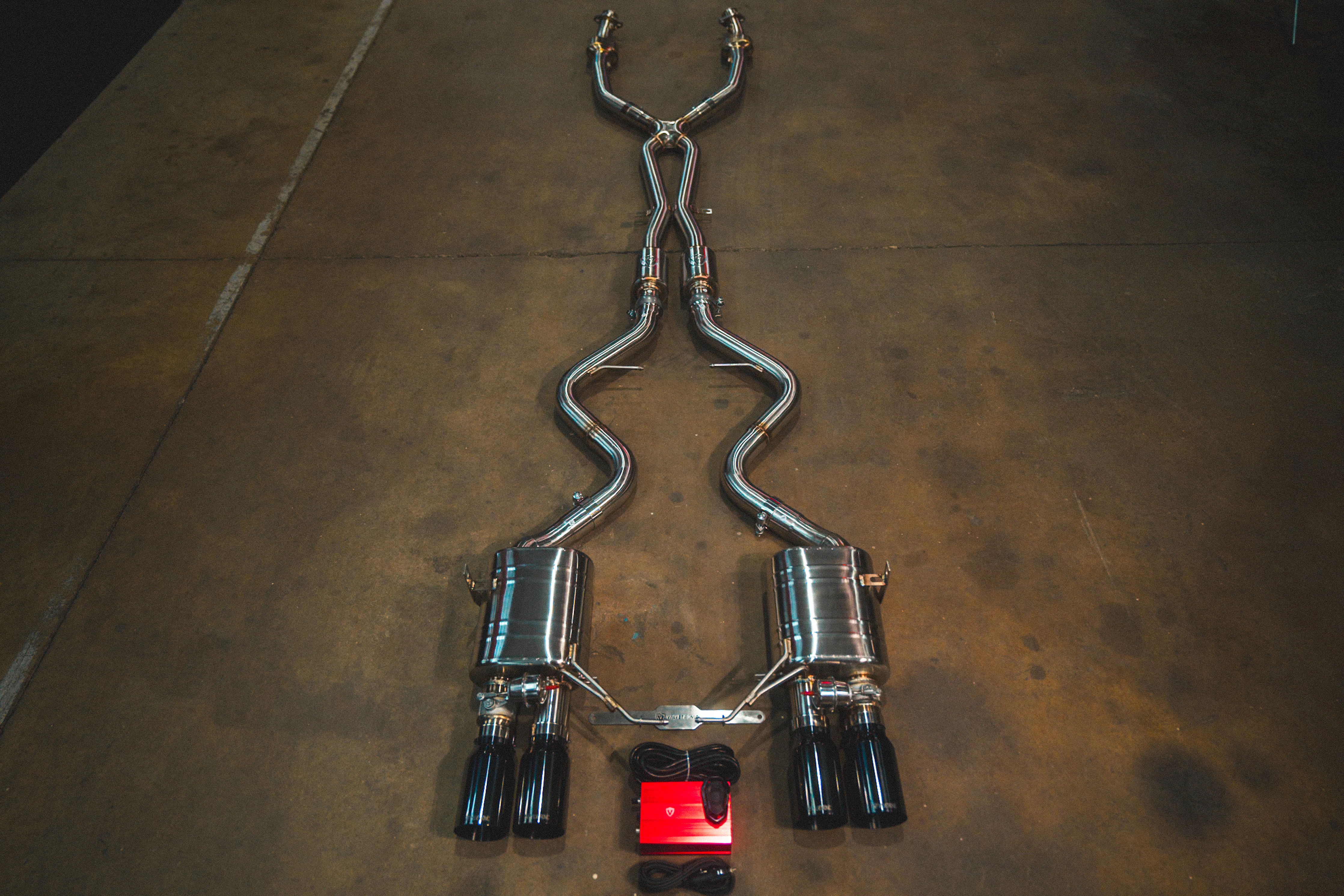 BMW E9x M3 Valved Sport Exhaust System (V2) - Image 21