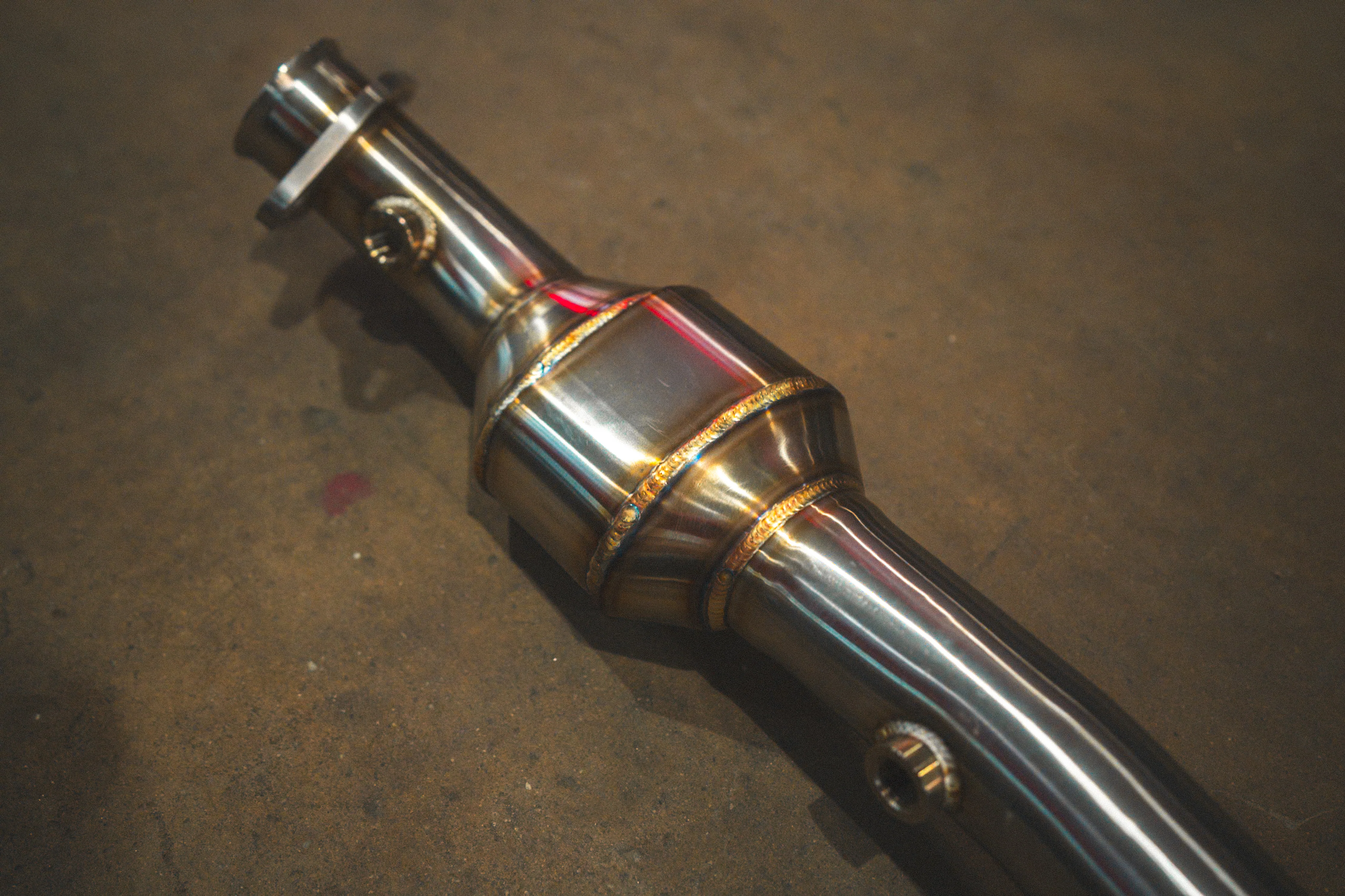 BMW M3 E9x V2 Midpipe - Image 3