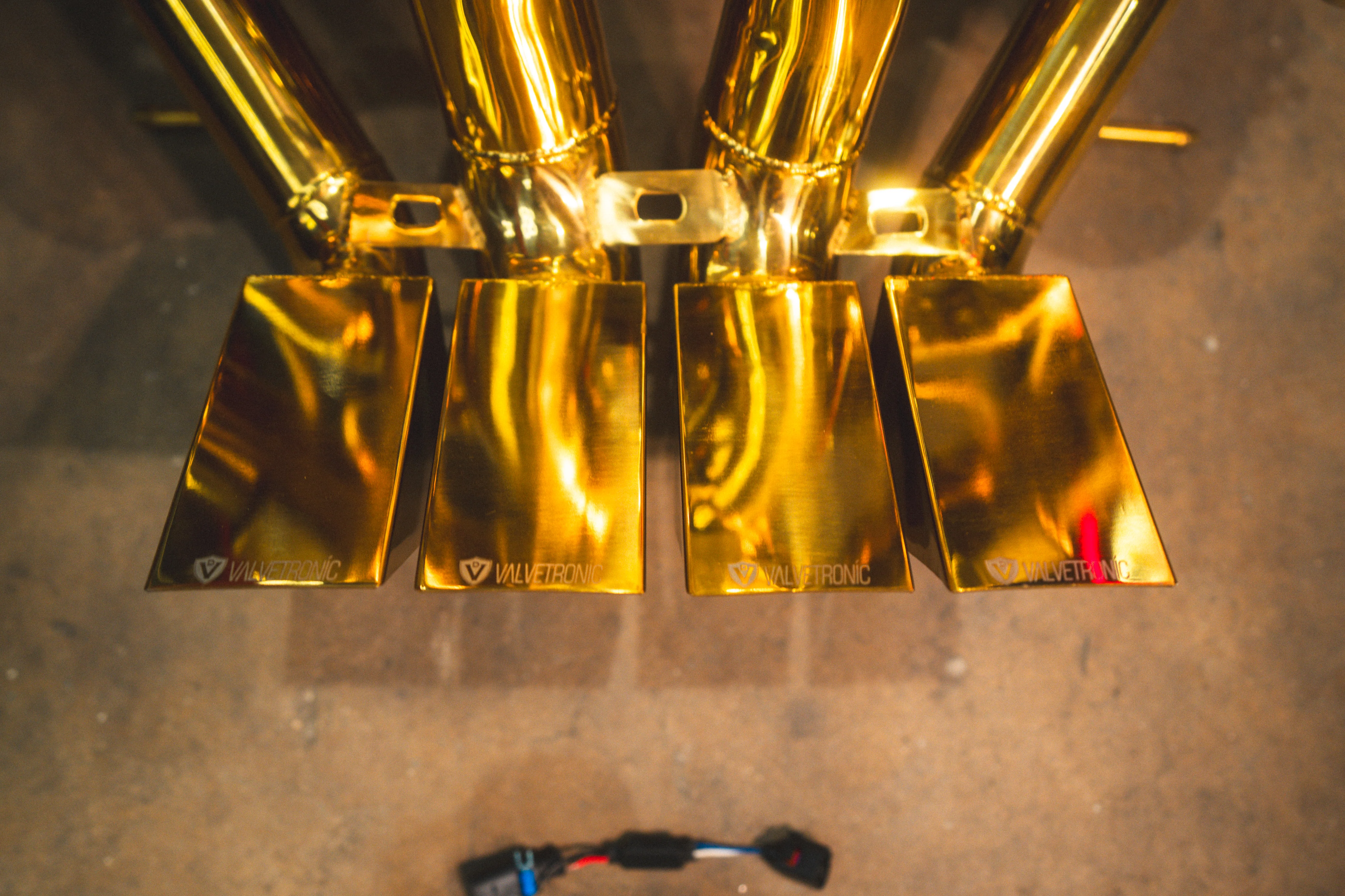 Lamborghini Aventador LP700 / S / SV Valved Sport Exhaust System - Image 7