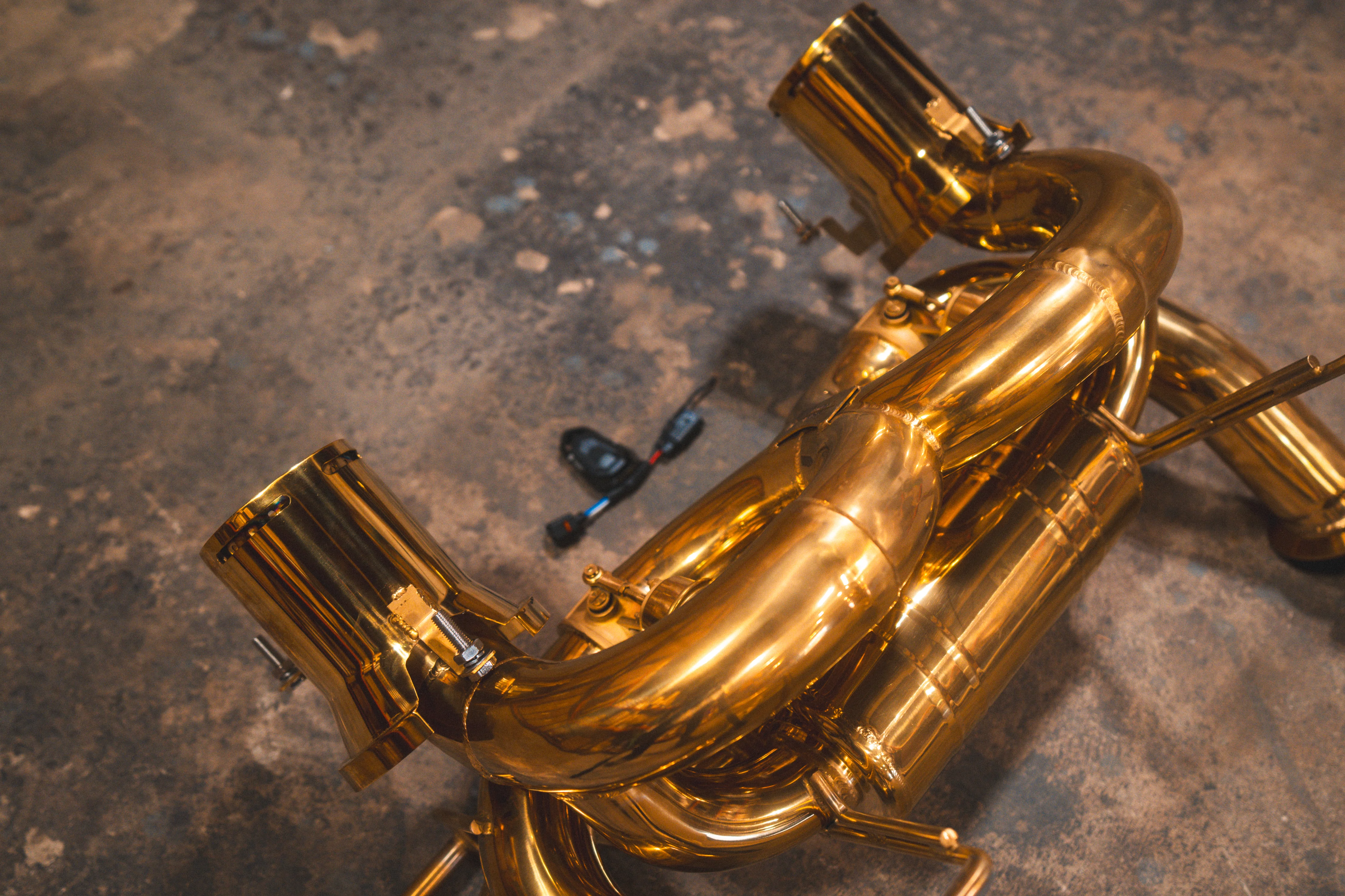 Lamborghini Aventador SVJ/Ultimae Valved Sport Exhaust System - Image 6