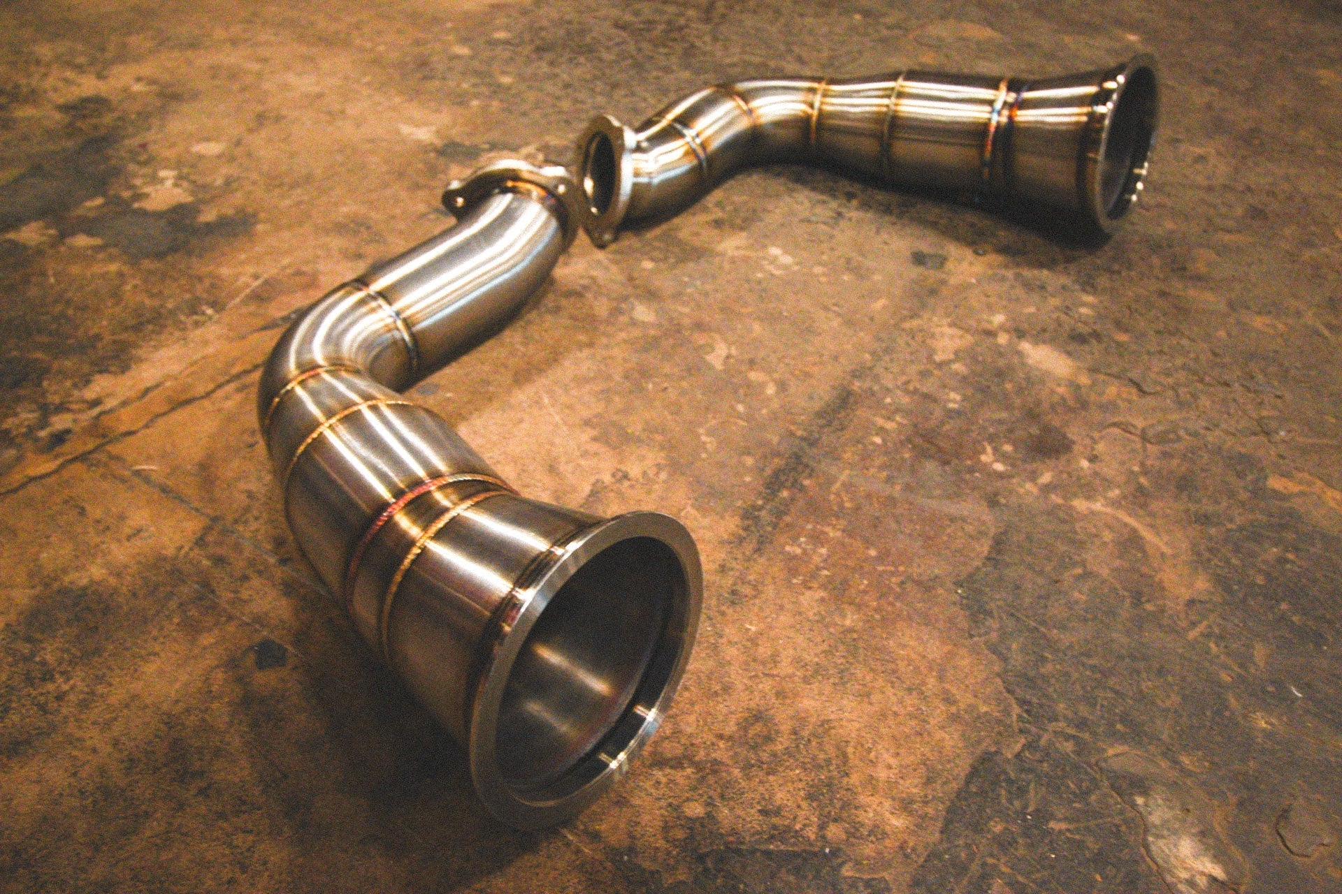 Lamborghini Urus Valved Sport Exhaust System - Image 25