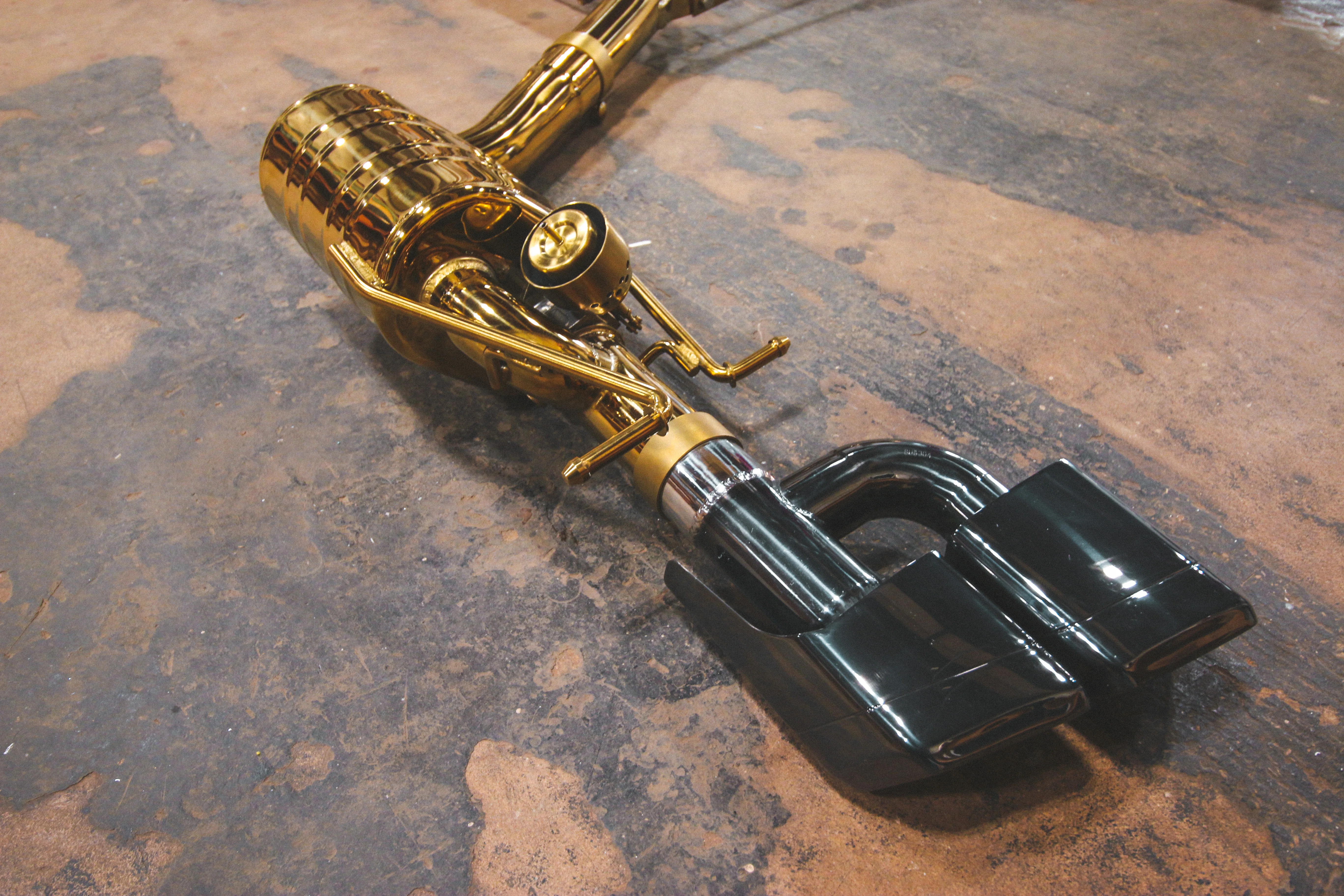 Mercedes E63 AMG W212 Valved Sport Exhaust System - Image 6