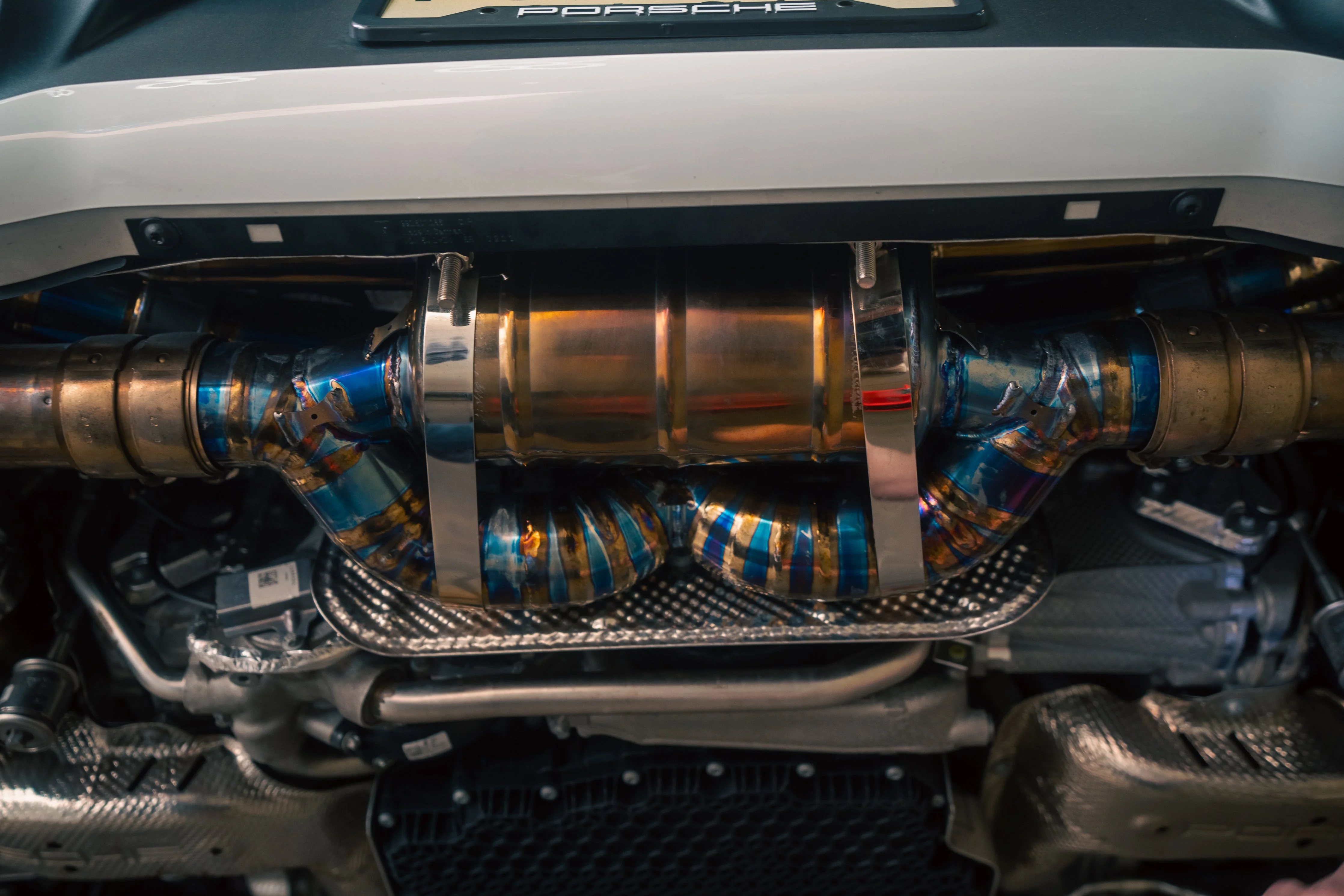 Valvetronic Valved Sport Exhaust System for Porsche 992 Carrera / Turbo - Image 24